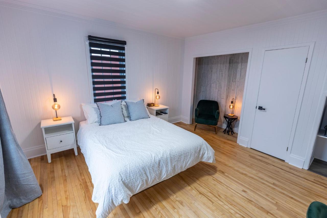 Auberge Nouvelle-France Ville-Marie Zewnętrze zdjęcie